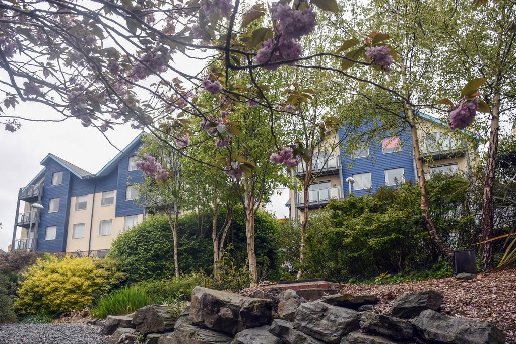 Parc Y Bryn Serviced Apartments Aberystwyth Exterior photo