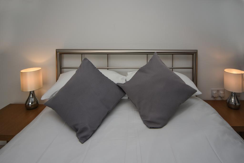 Parc Y Bryn Serviced Apartments Aberystwyth Exterior photo